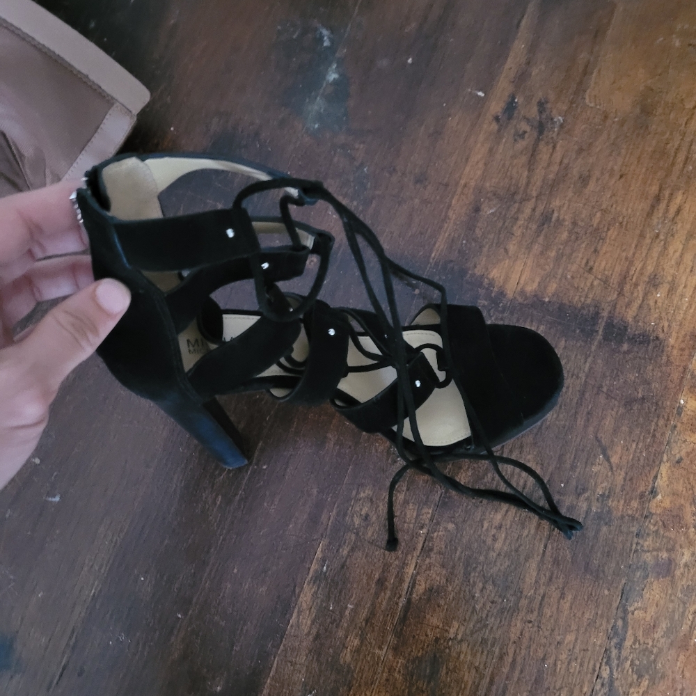 Michael Korea heels